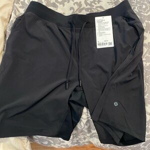 Never Worn Lulu Lemon T.H.E. Short 9” Linerless XL